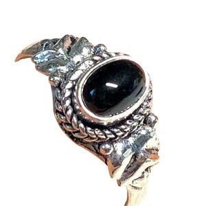 Black onyx and silver ring-new,never worn